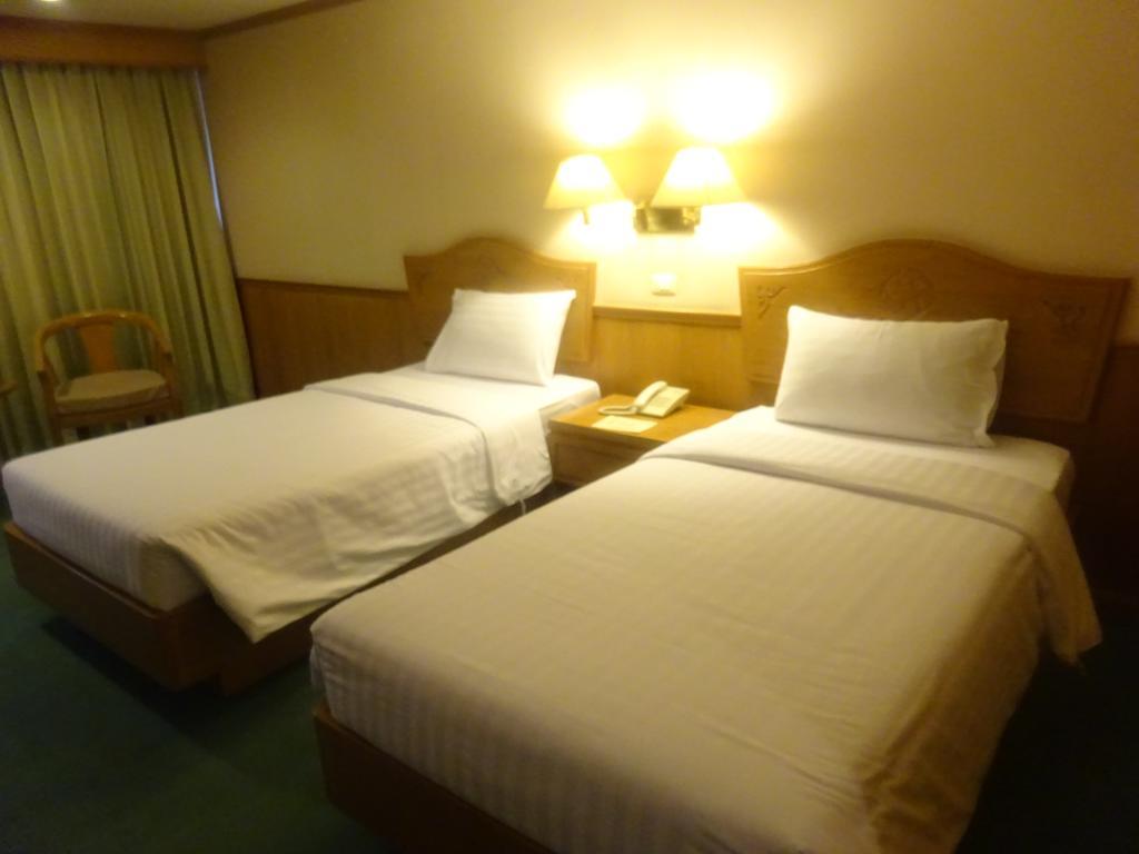 Mido Hotel بانكوك المظهر الخارجي الصورة